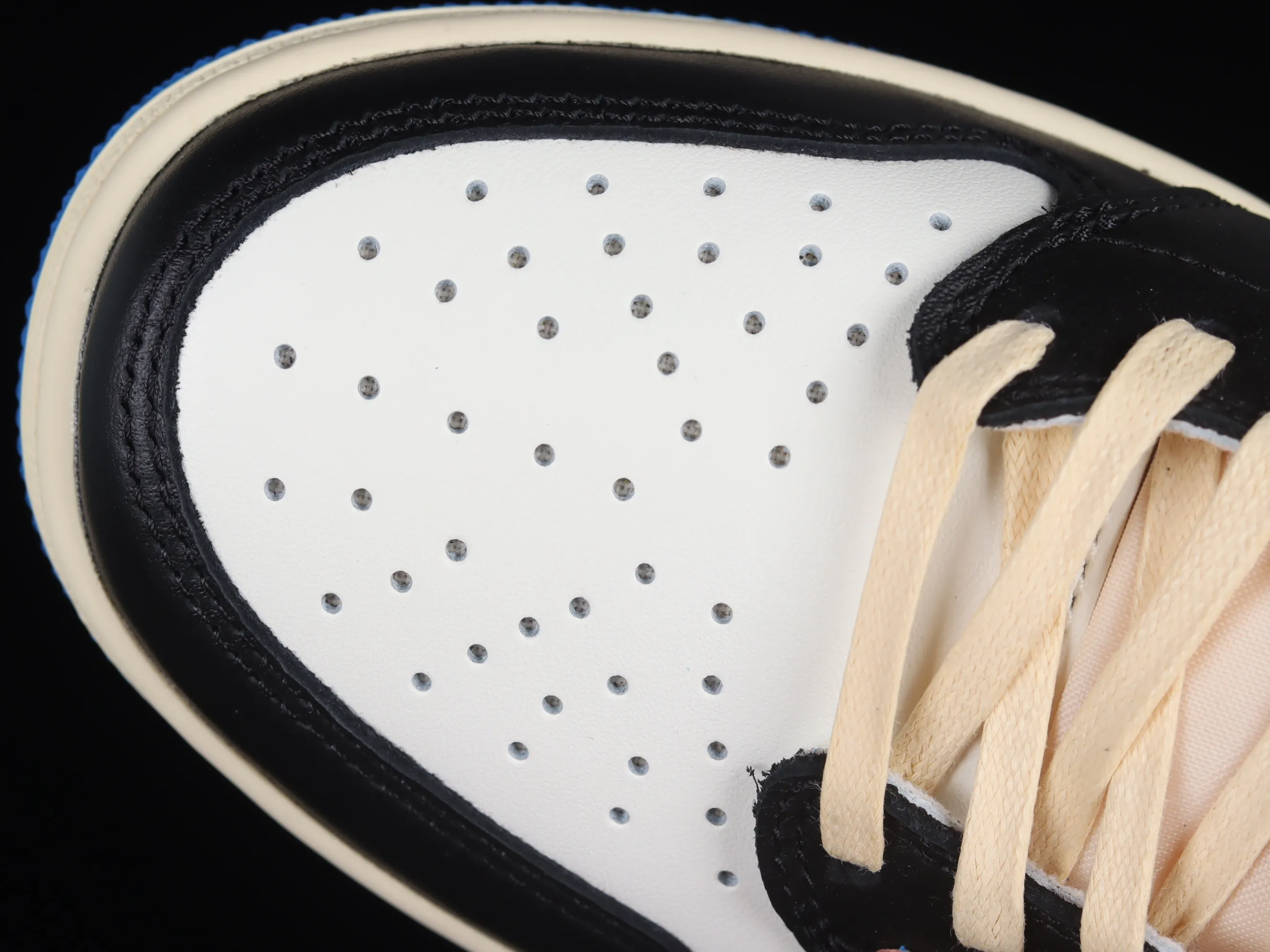 All Categories Air Jordan Jordan Series Basketball Shoes Air Jordan 1 Low OG Version Travis Scott x Air Jordan 1 Low OG AJ1 Joe 1 Lightning Overhook Low DM7866-140